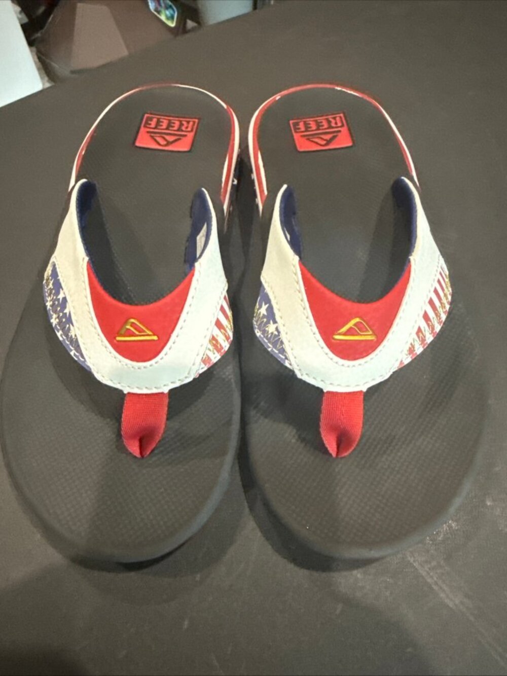 Reef Fanning Flip Flop Mens 5 Red White Blue Patriotic USA Bottle Opener Sandal